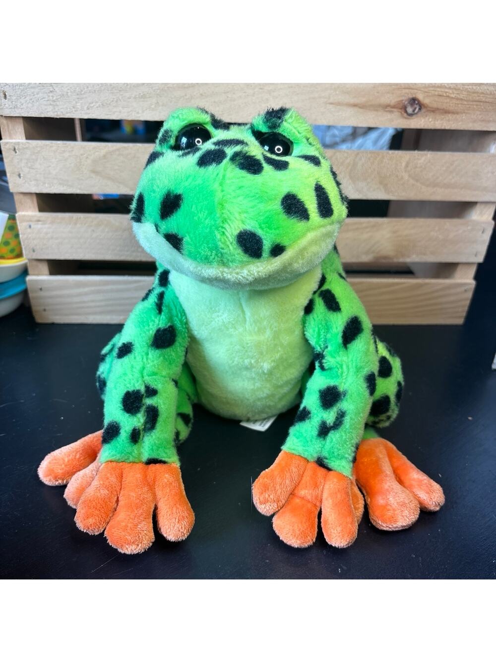 9” Aurora World Destination Nation Green spotted Frog Plush 2015 soft toy stuffy